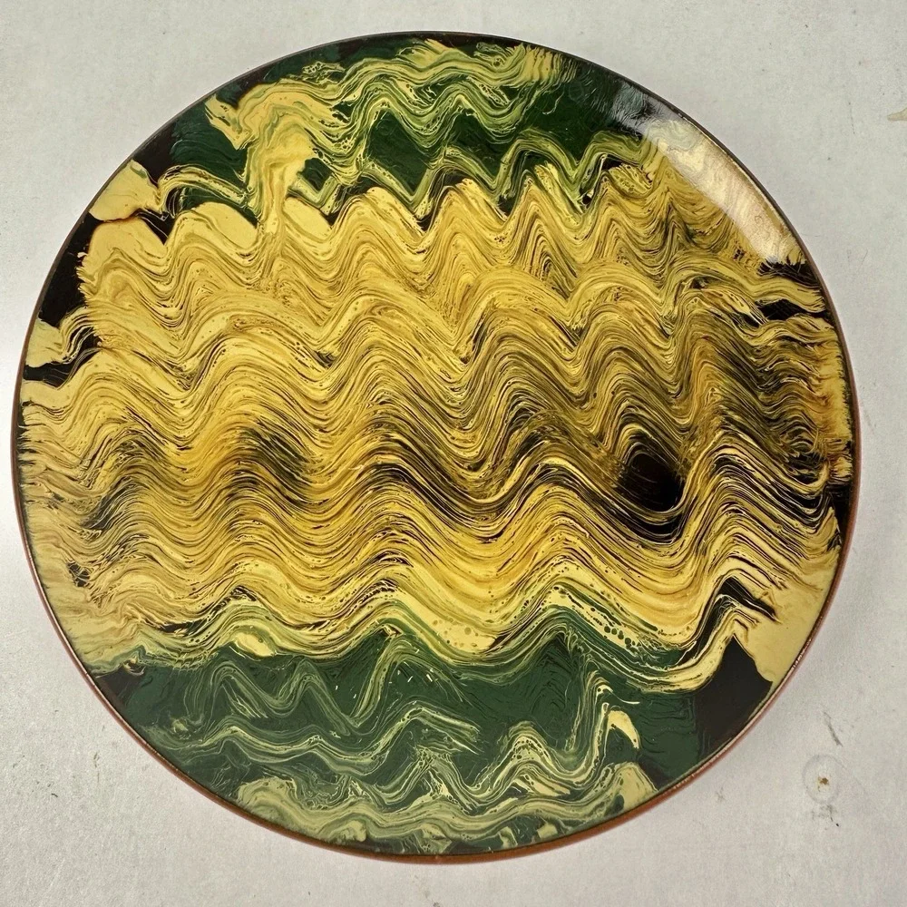 Plastic Yellow Green Brown  Marble patterned Bowl And 5 Salad Plates Melamine?